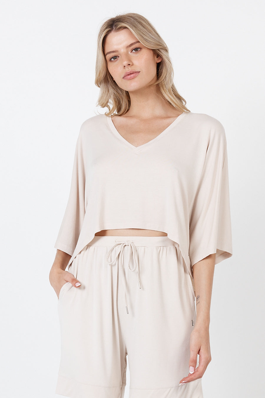 Haut court à col en V - Beige