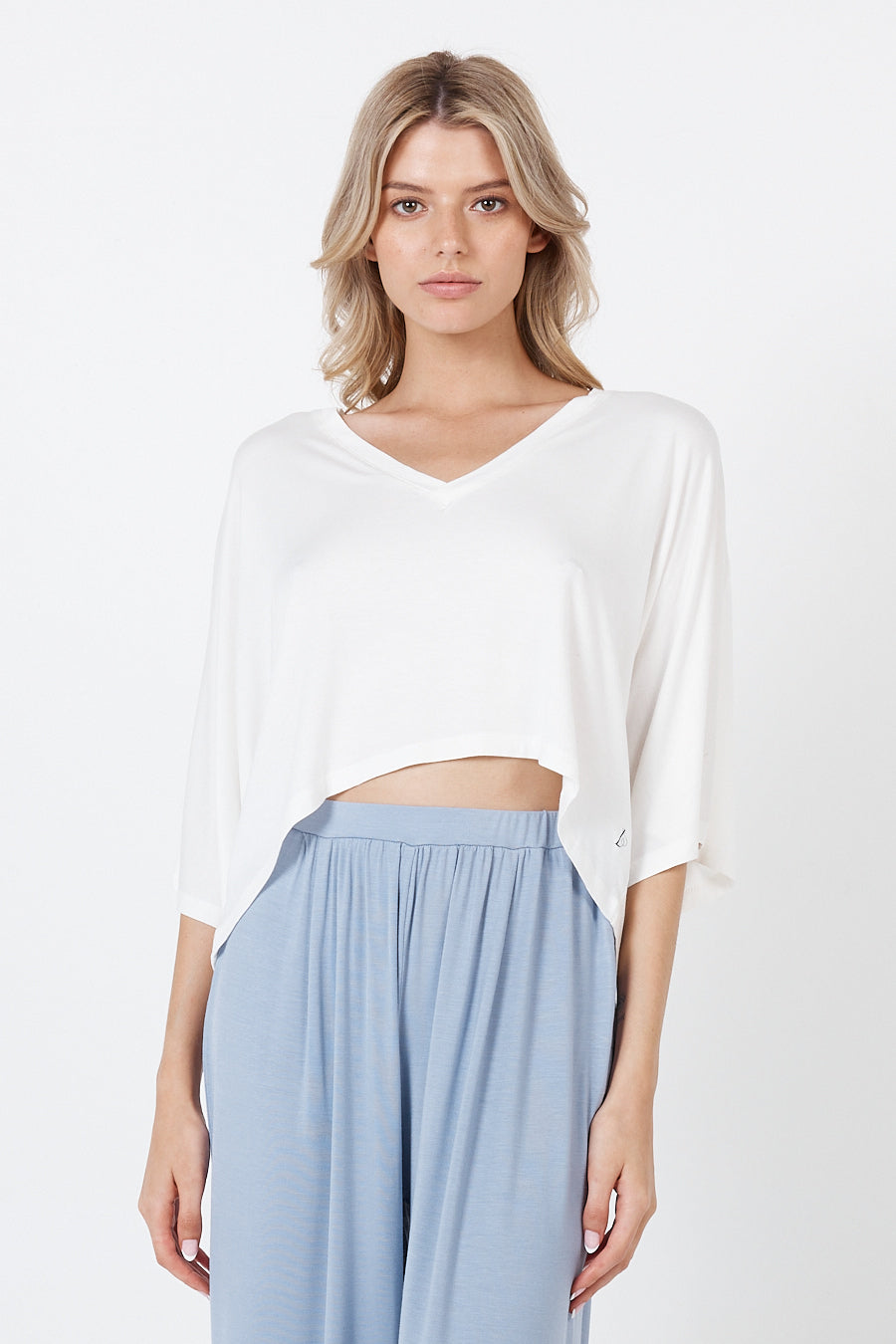 V-Neck Crop Top - White