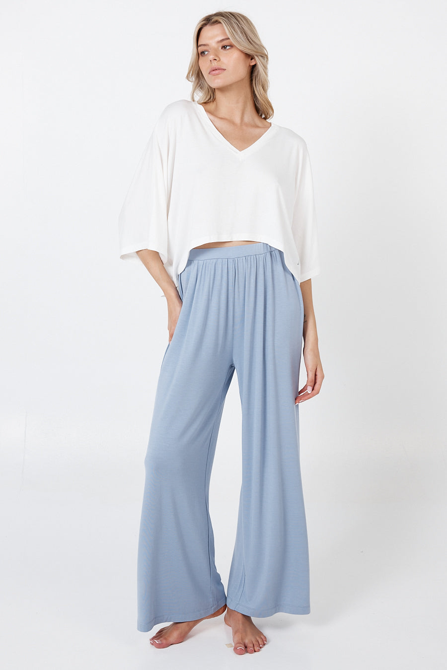 V-Neck Crop Top - White